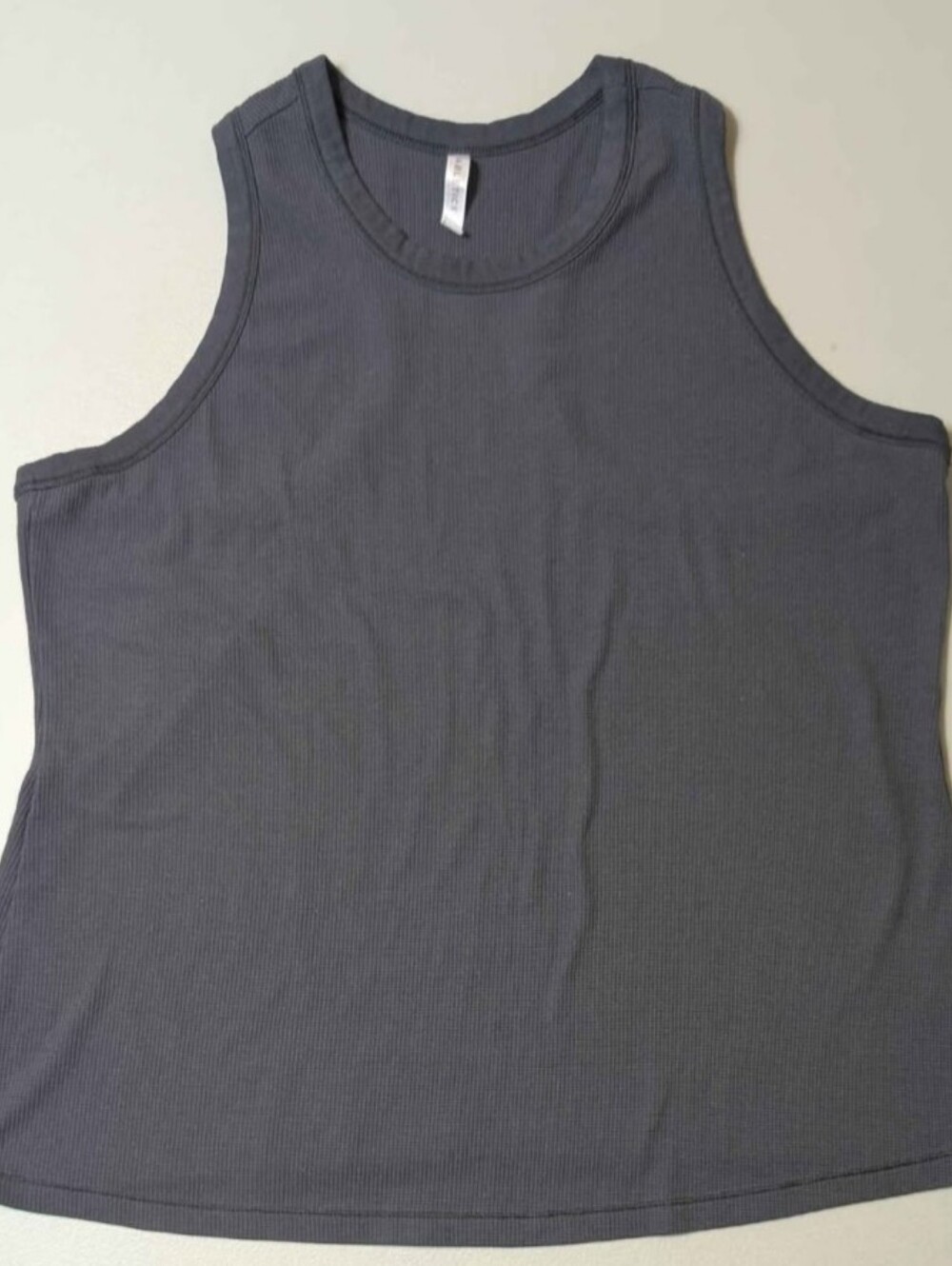 Women's 2X Fabletics tank top
